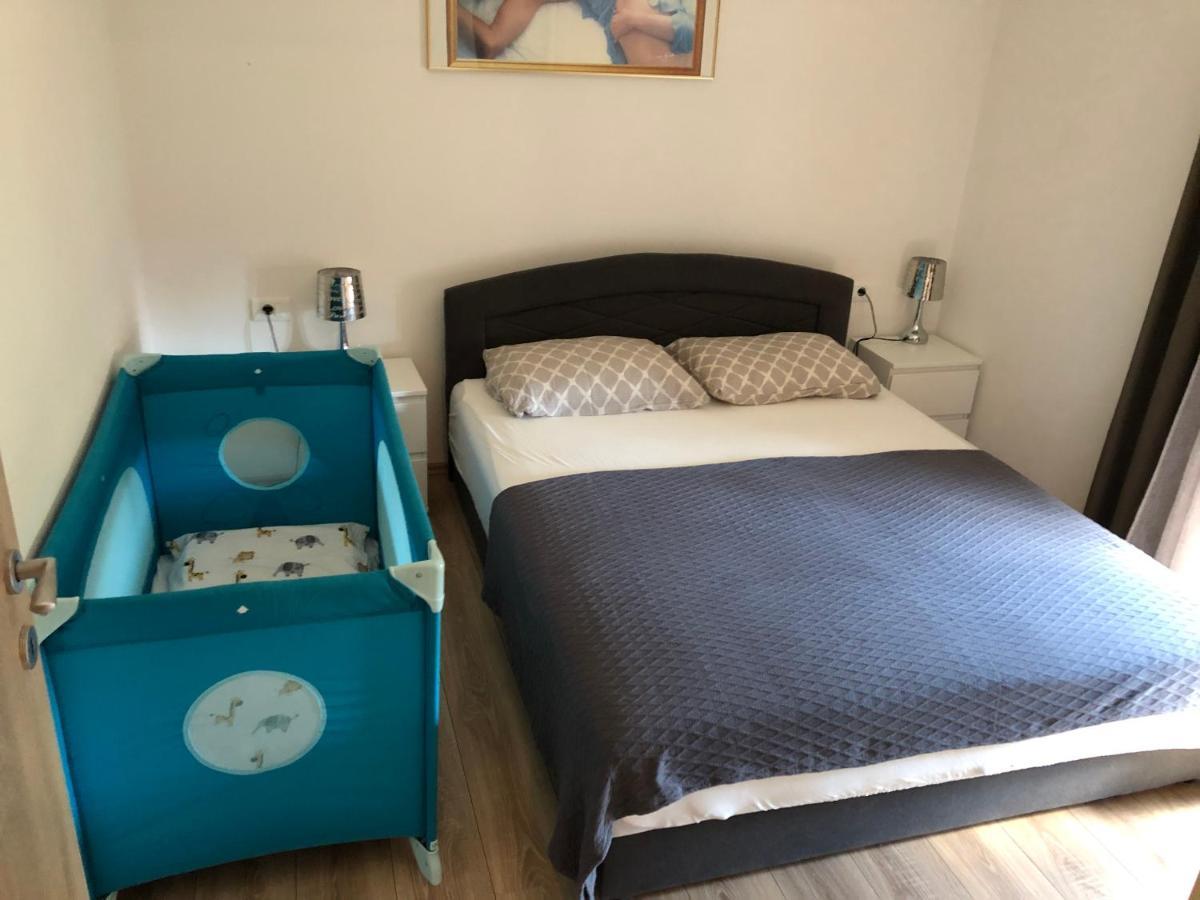 Apartment Petrovic Медулин Екстер'єр фото